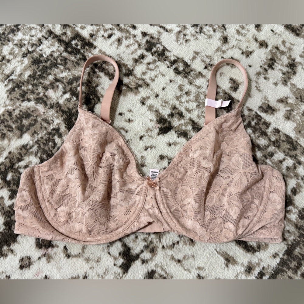 Victoria's Secret Lace Bra 40DD